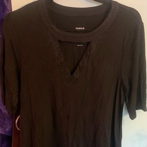 Torrid cut out tunic